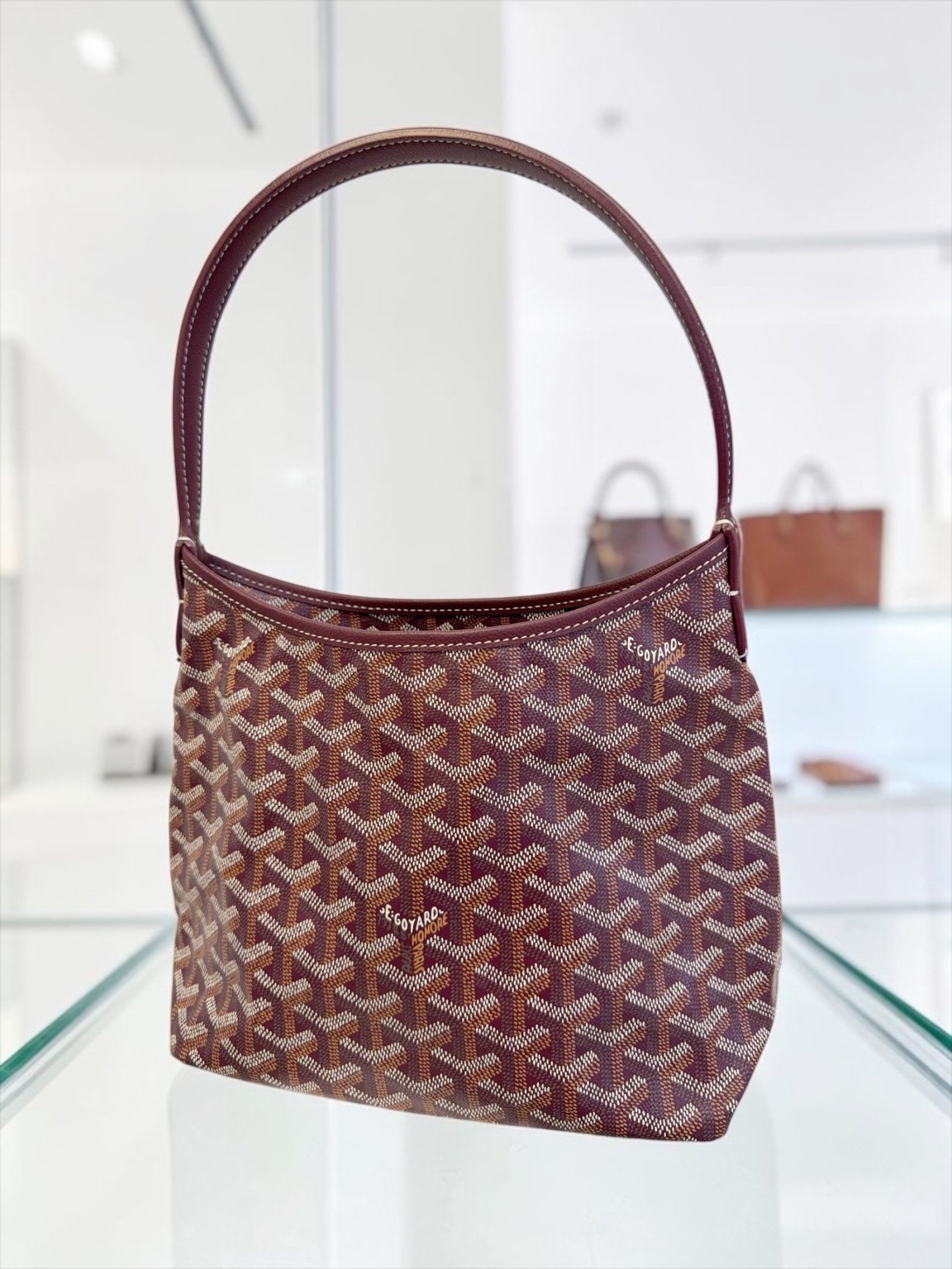 Goyard 95% New-Goyard Mini Hobo-Burgundy
