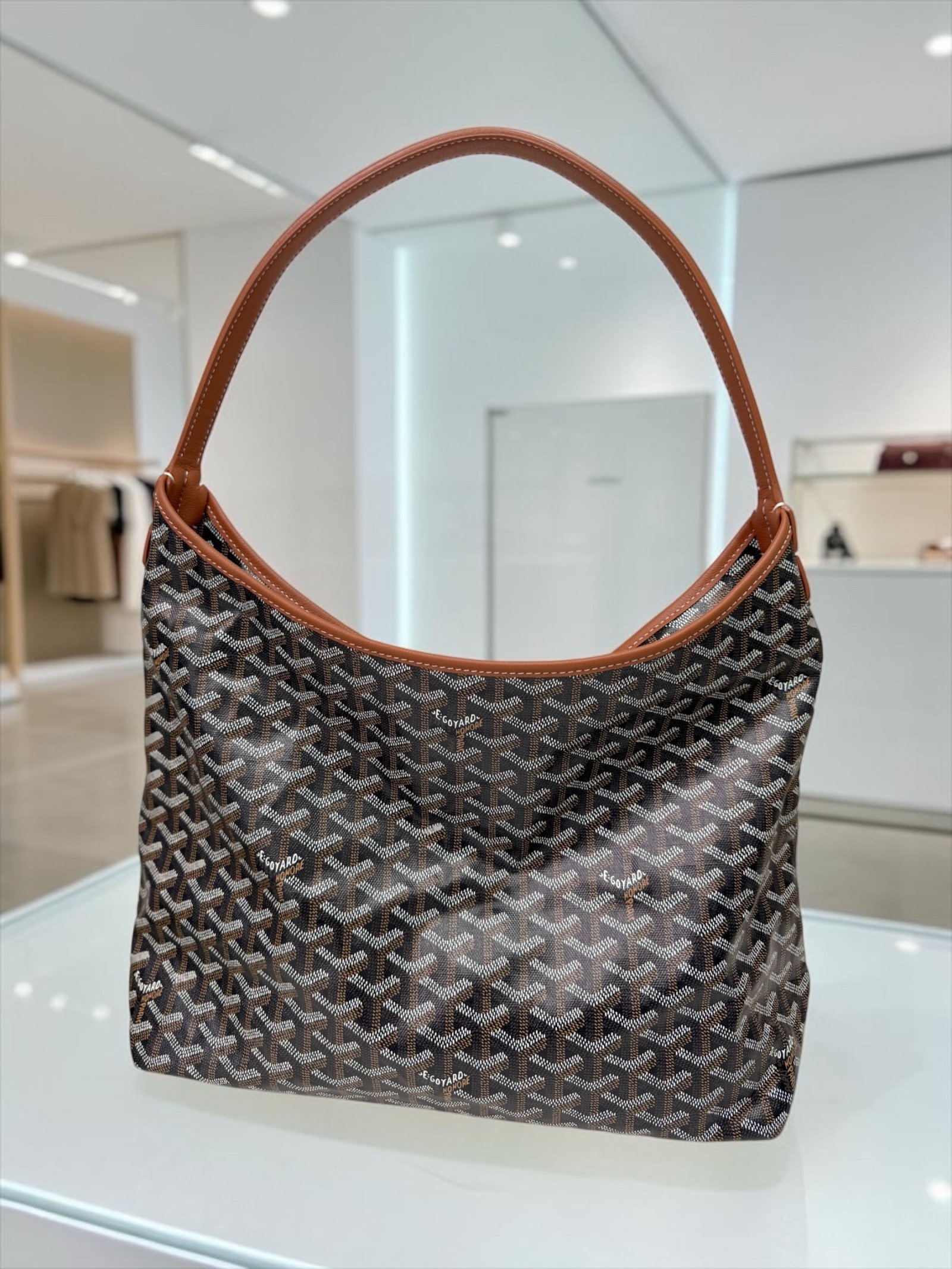 Goyard 95% New Goyard Hobo Bag