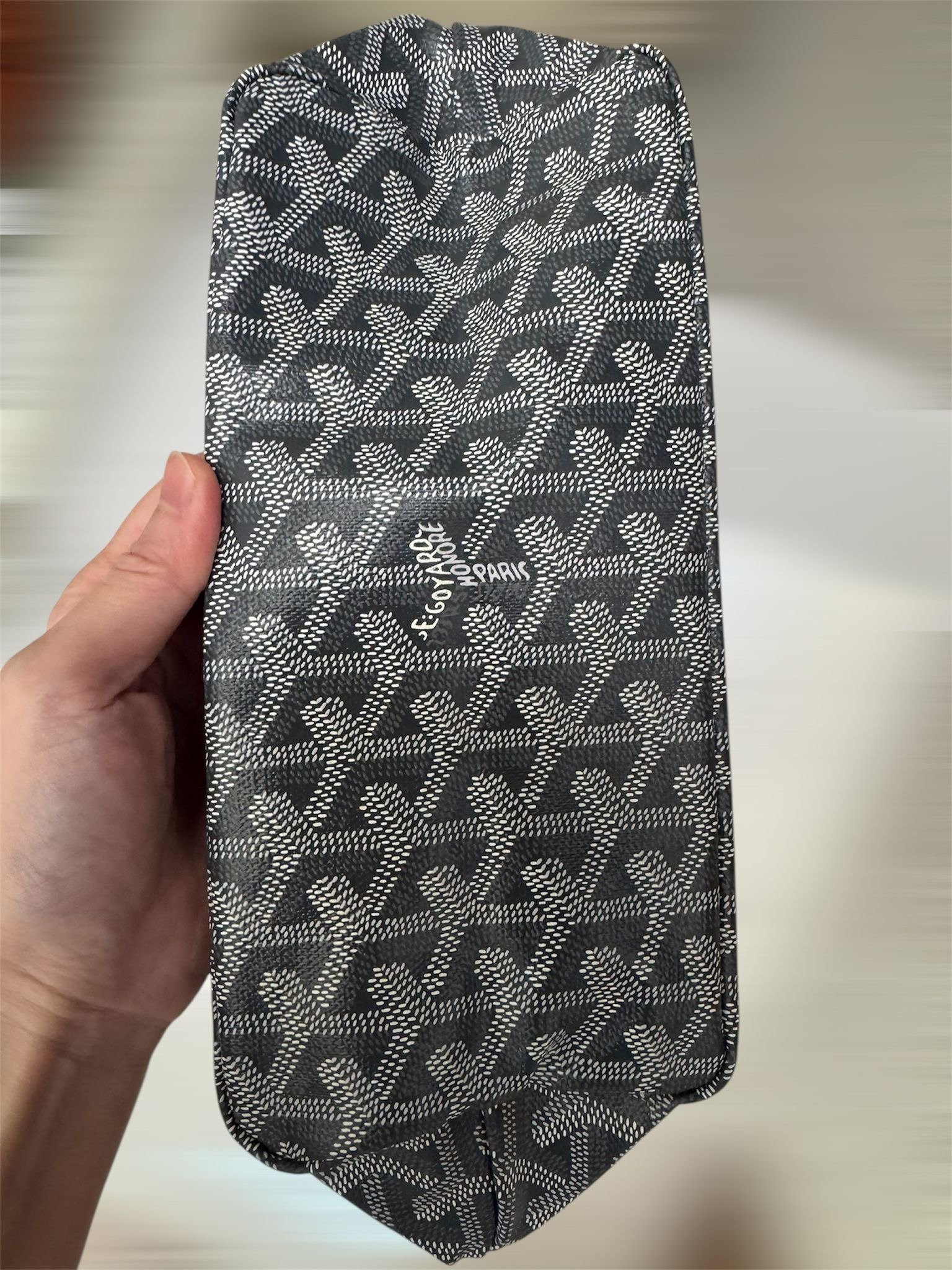 Goyard 95% New Goyard Mini Hobo-Grey